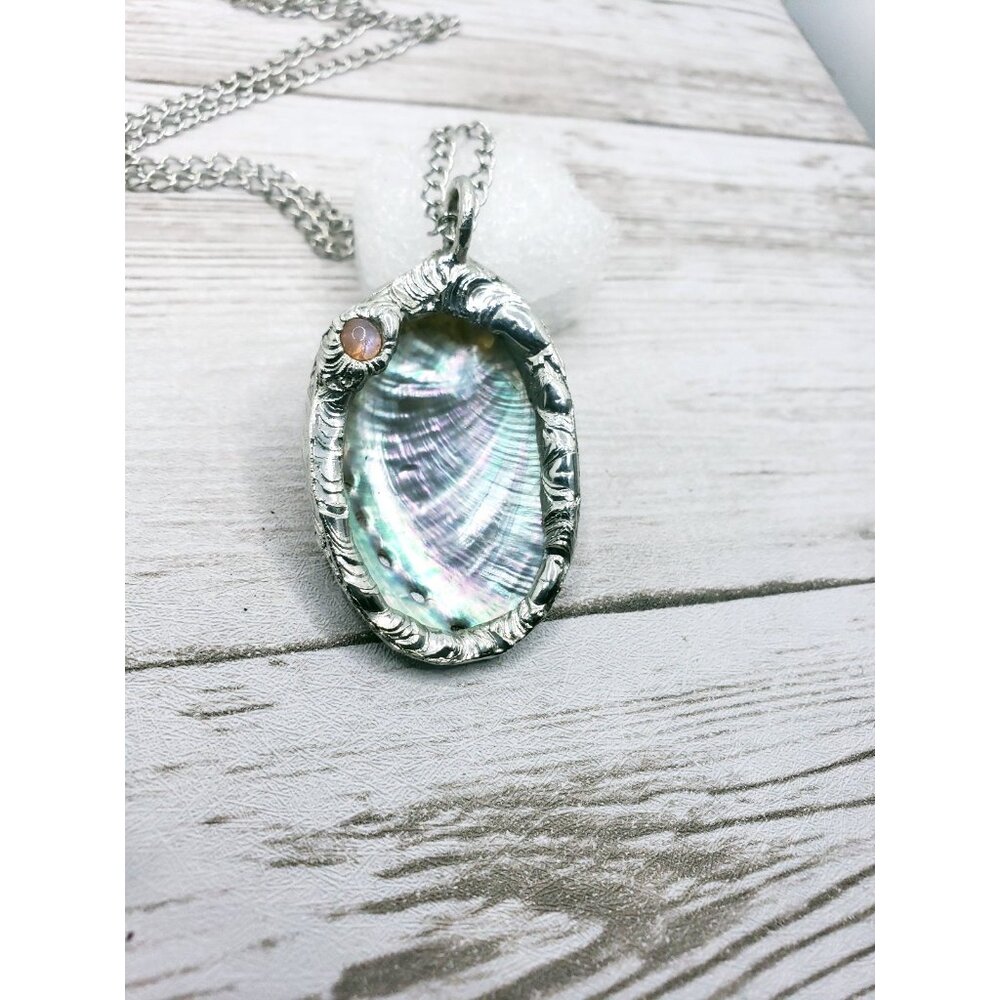 Abalone and moonstone crystal necklace handmade - Picture 11 of 12